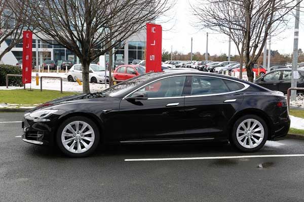 Tesla Model S vásárlás